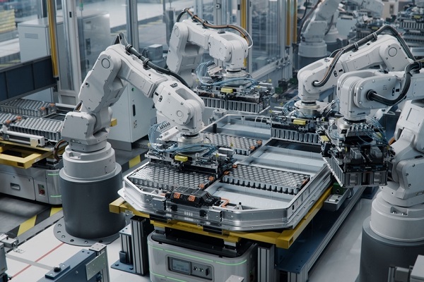 Industrial Robot Arms Assemble Lithium-Ion EV Battery Pack