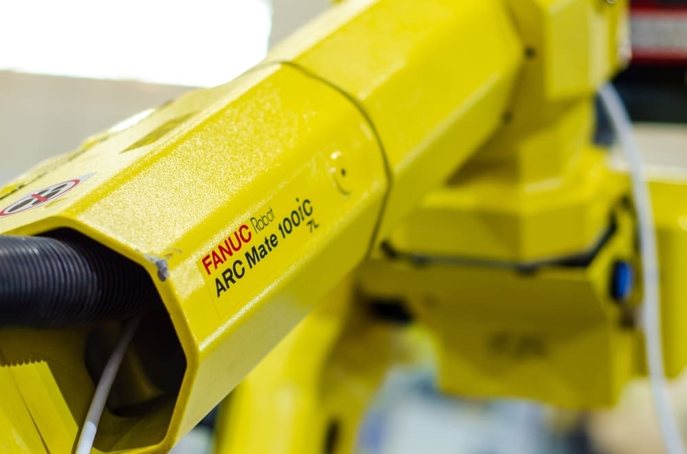 FANUC robot ARC mate 100ic